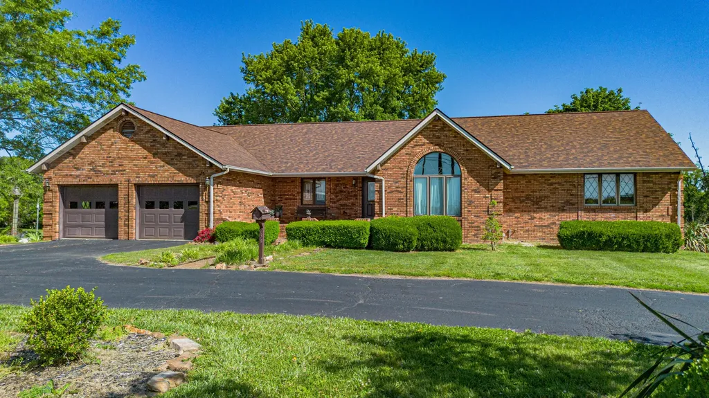 2331 Us-60 Marion KY 42064