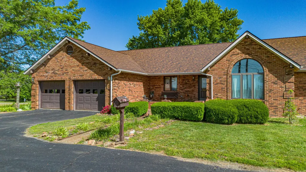 2331 Us-60 Marion KY 42064