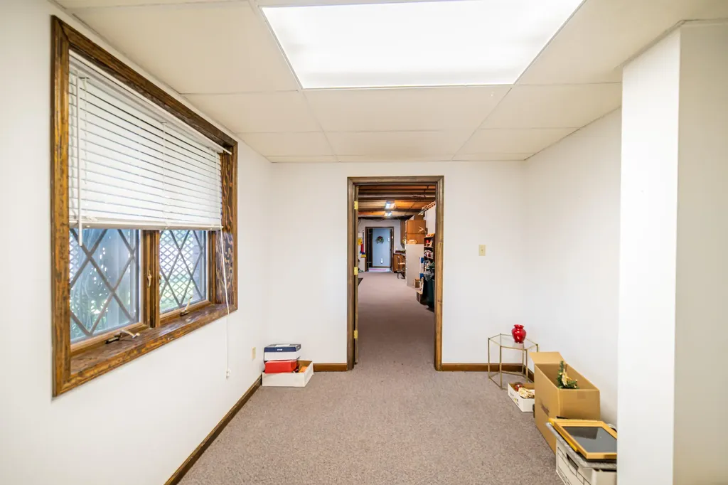 2331 Us-60 Marion KY 42064