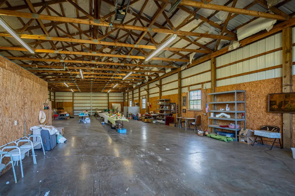 2331 Us-60 Marion KY 42064