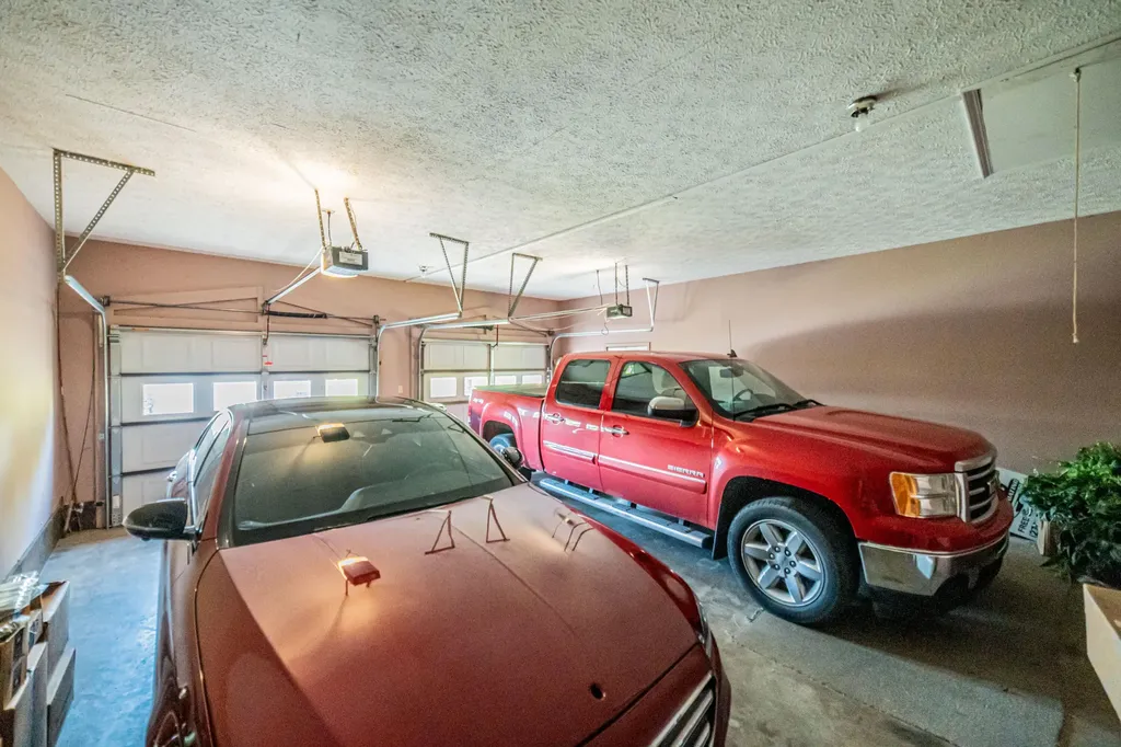 2331 Us-60 Marion KY 42064