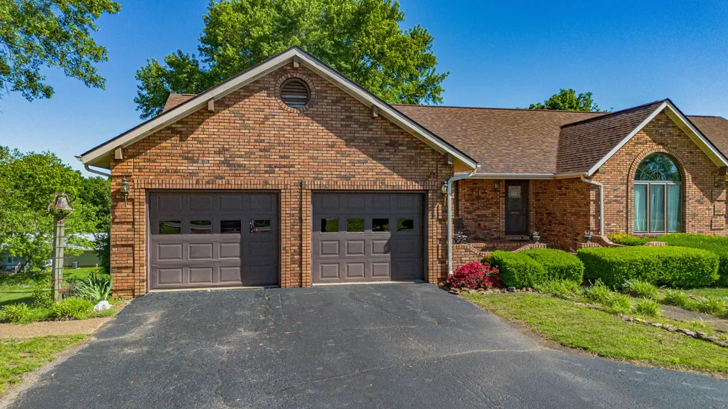 2331 Us-60 Marion KY 42064