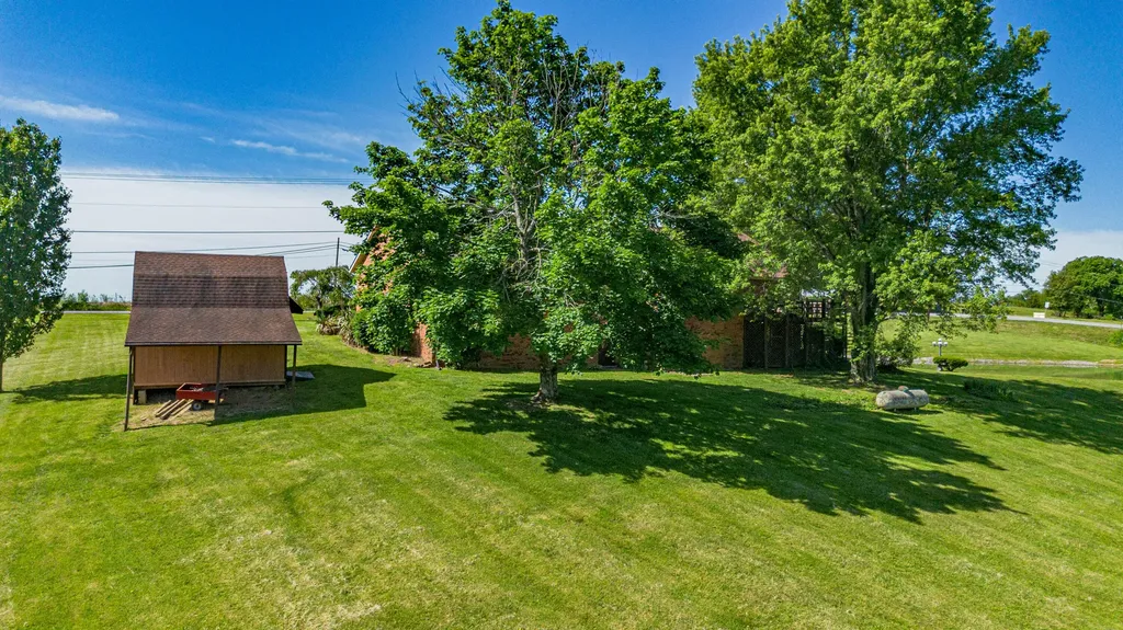 2331 Us-60 Marion KY 42064