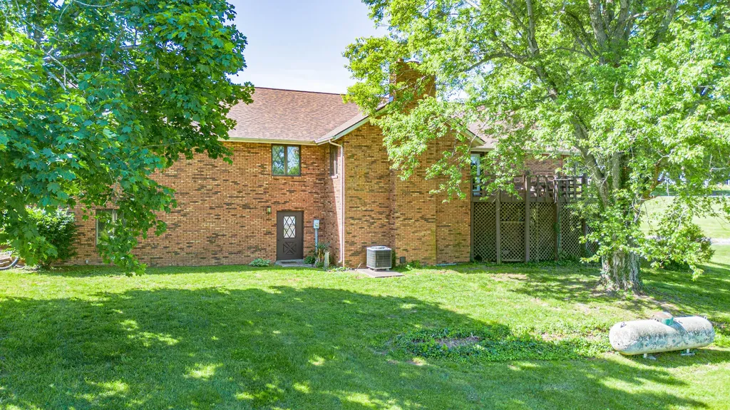 2331 Us-60 Marion KY 42064