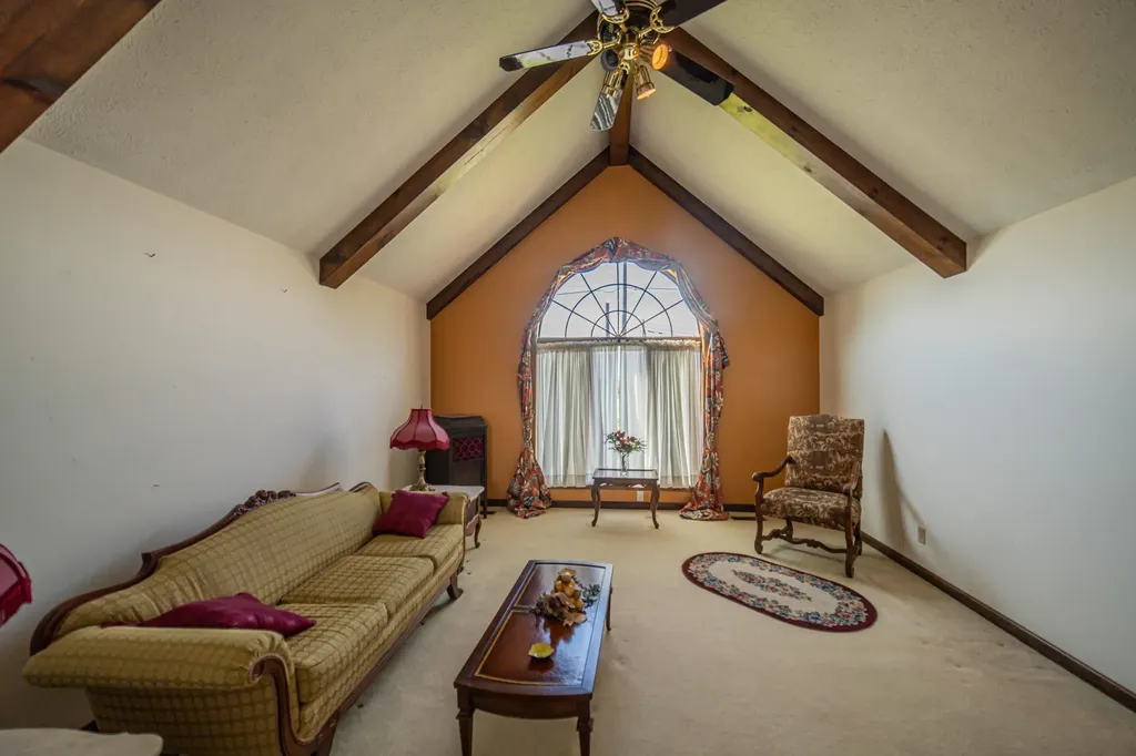 2331 Us-60 Marion KY 42064