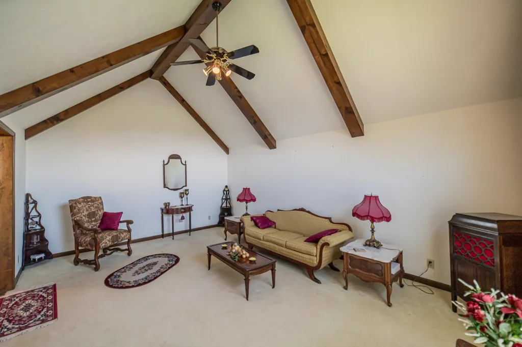 2331 Us-60 Marion KY 42064