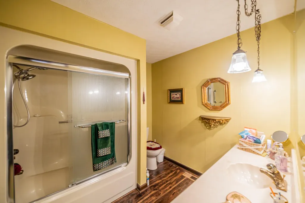 2331 Us-60 Marion KY 42064