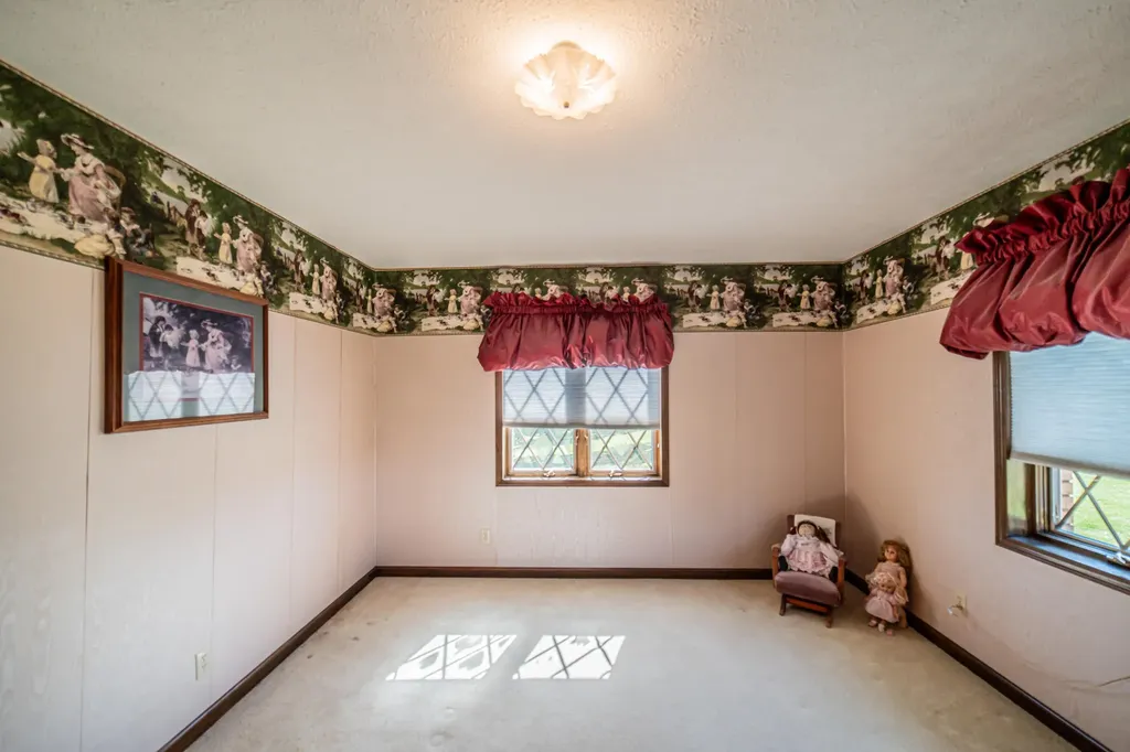2331 Us-60 Marion KY 42064