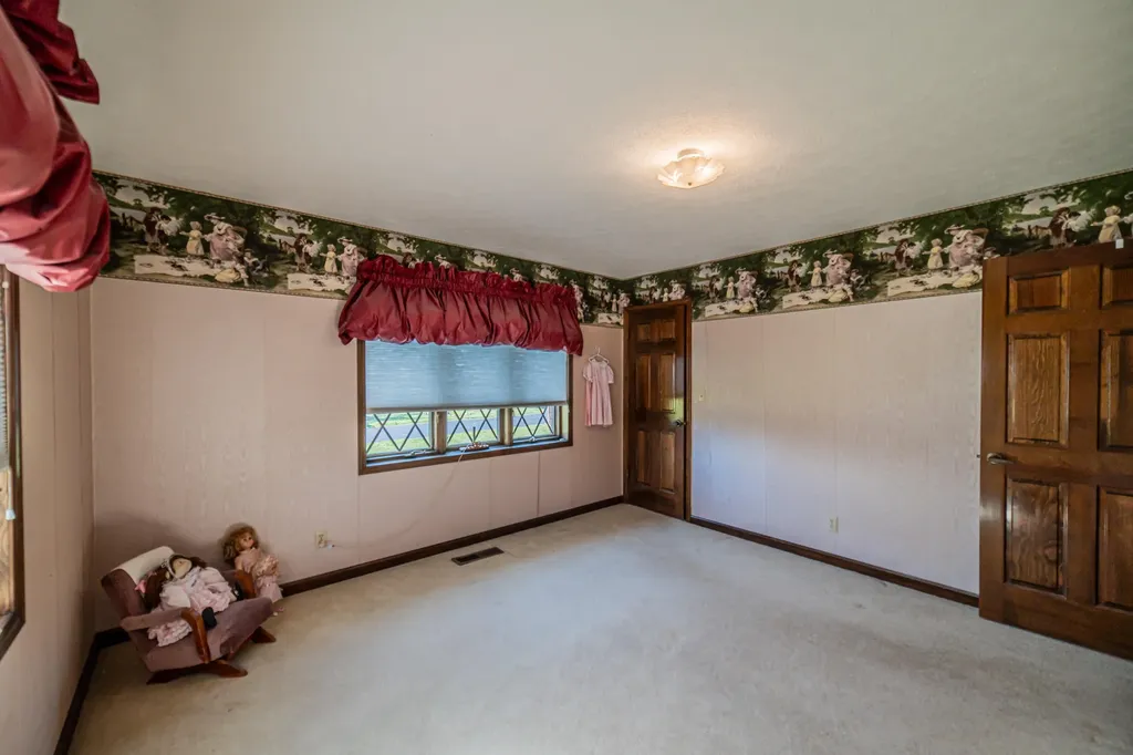 2331 Us-60 Marion KY 42064