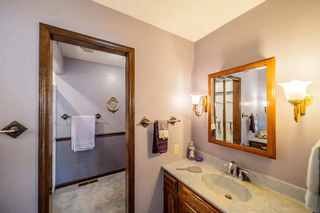 2331 Us-60 Marion KY 42064