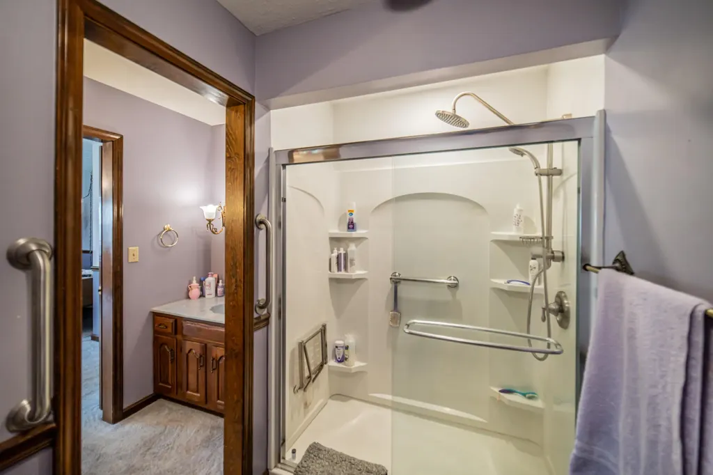 2331 Us-60 Marion KY 42064