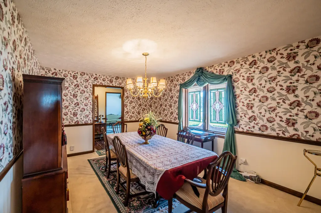2331 Us-60 Marion KY 42064