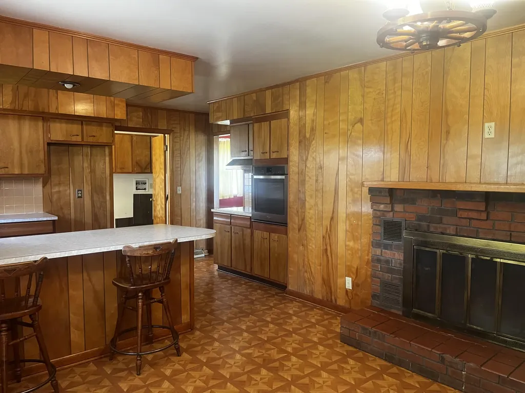182 Harrison Avenue Monticello KY 42633