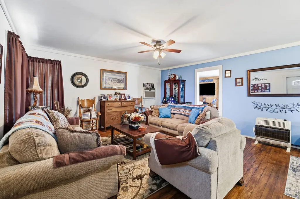 3801 N Wadesboro Road Benton KY 42025