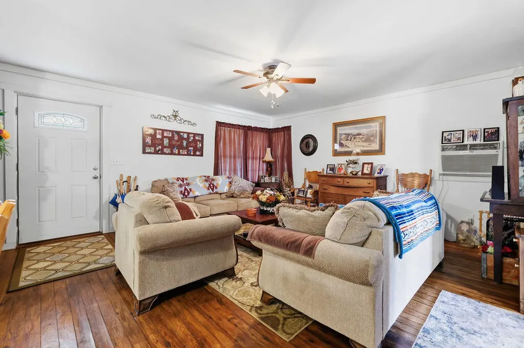 3801 N Wadesboro Road Benton KY 42025