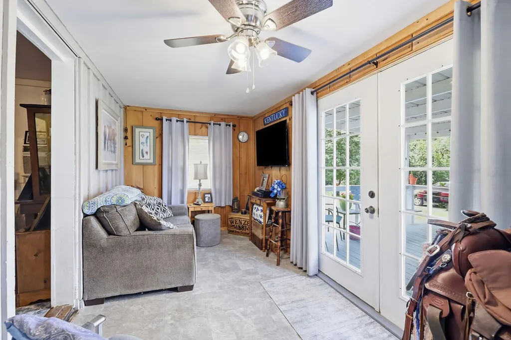 3801 N Wadesboro Road Benton KY 42025