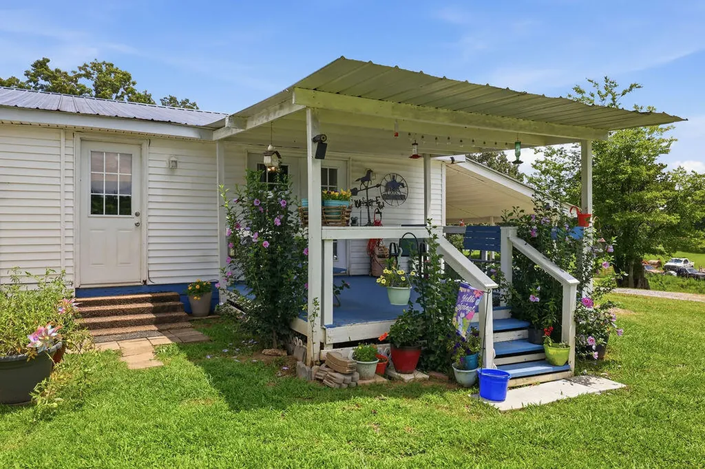 3801 N Wadesboro Road Benton KY 42025