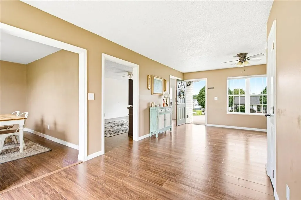 56 Alder Court London KY 40744