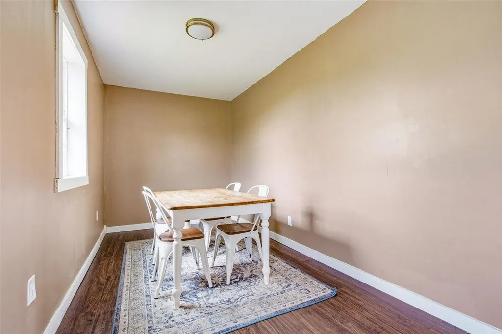 56 Alder Court London KY 40744