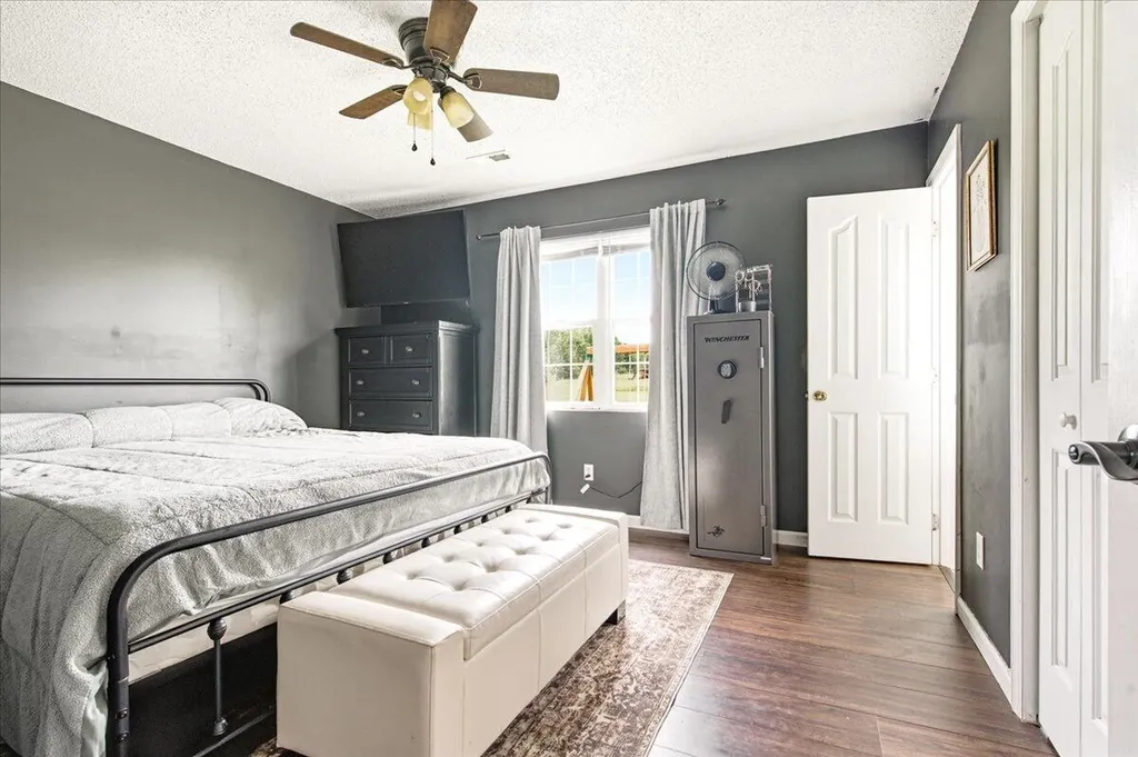 56 Alder Court London KY 40744