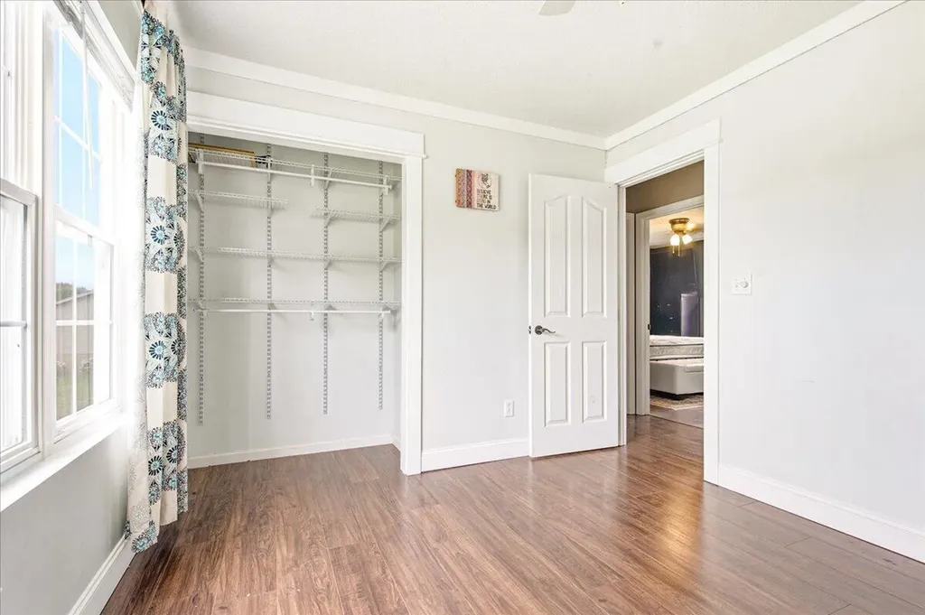 56 Alder Court London KY 40744