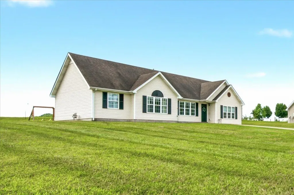 56 Alder Court London KY 40744