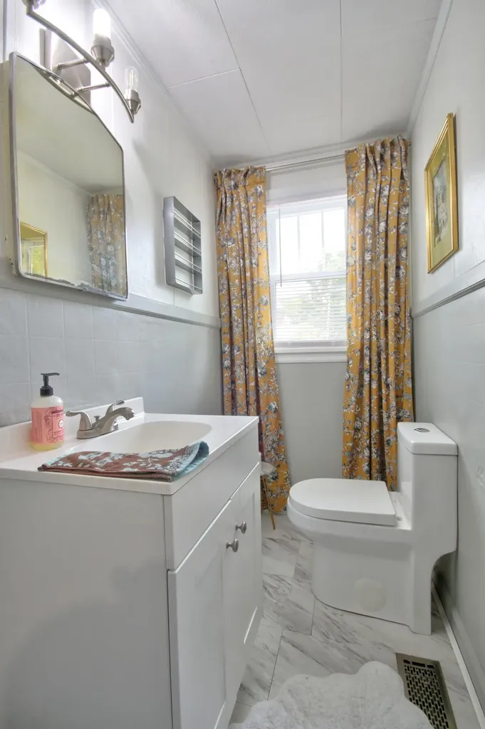 224 S Mill Street London KY 40741