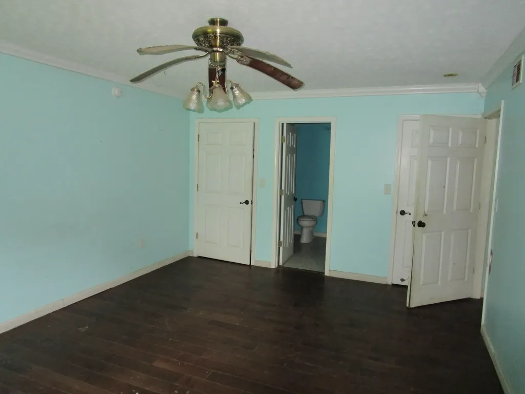 44 Happy Top Road Clay City KY 40312