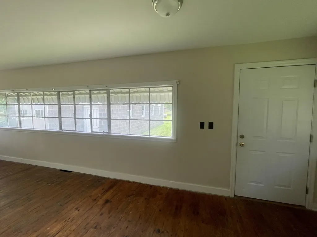 103 Holt Avenue Barbourville KY 40906