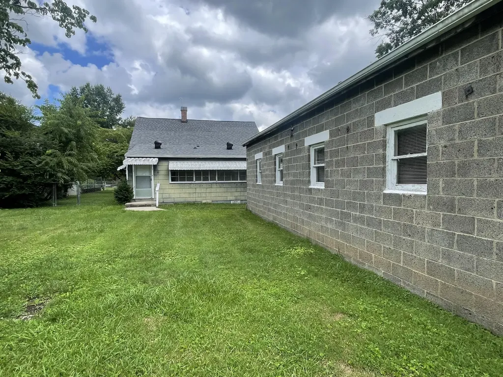 103 Holt Avenue Barbourville KY 40906