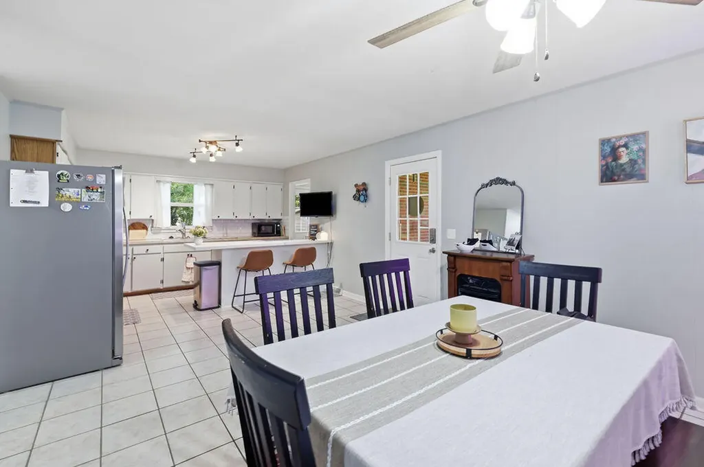 1639 Catalina Drive Murray KY 42071