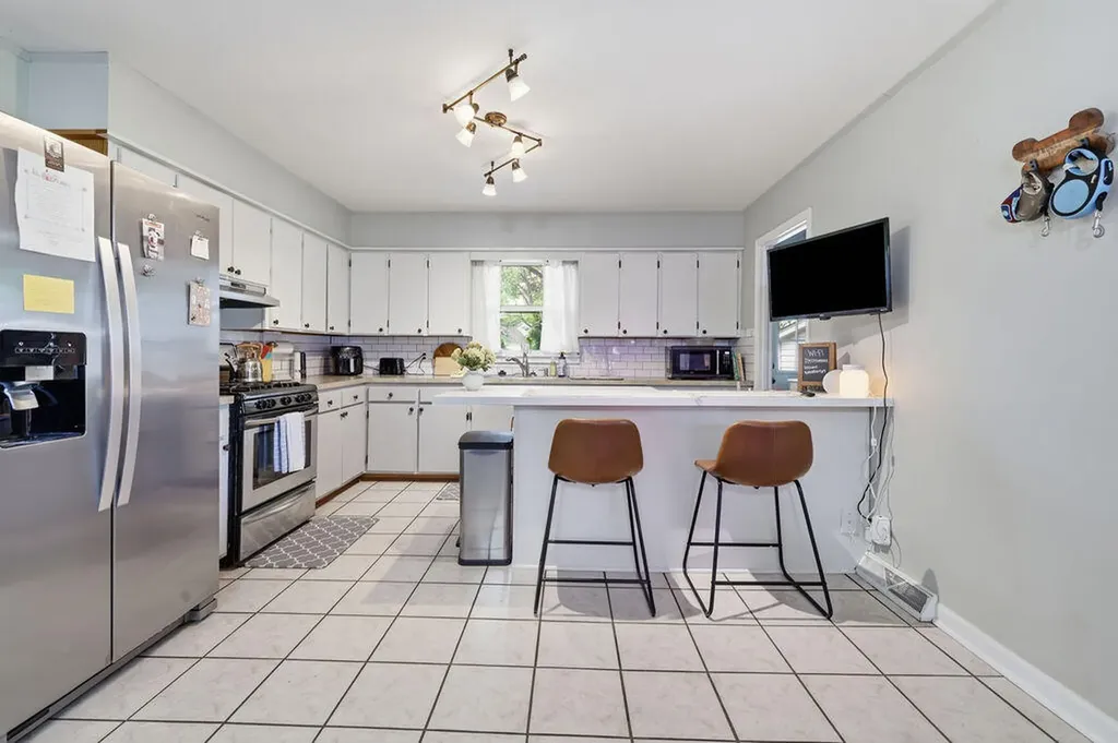 1639 Catalina Drive Murray KY 42071