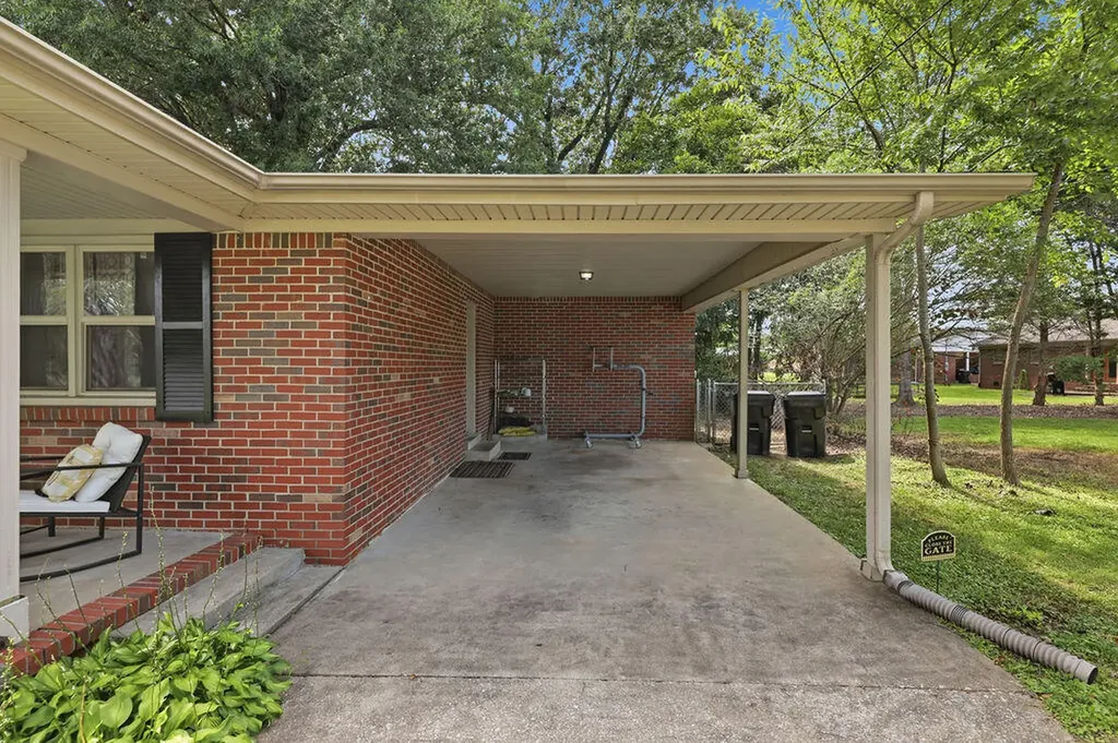 1639 Catalina Drive Murray KY 42071