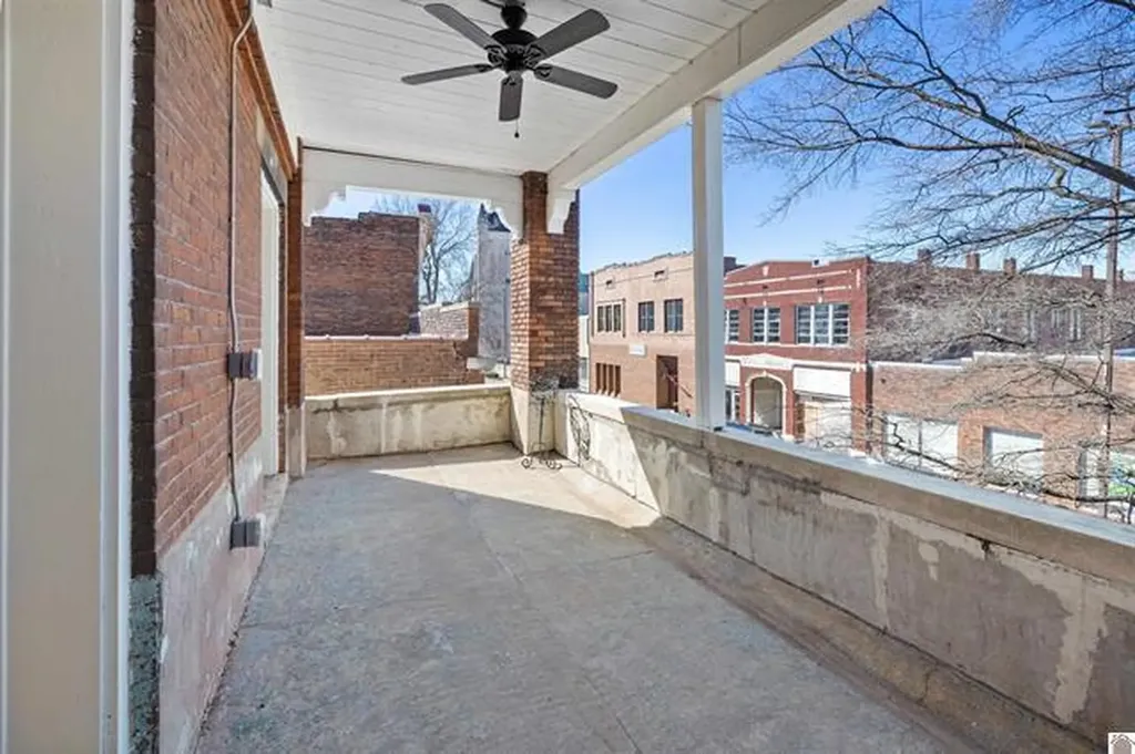 608-612 Broadway Street Paducah KY 42001