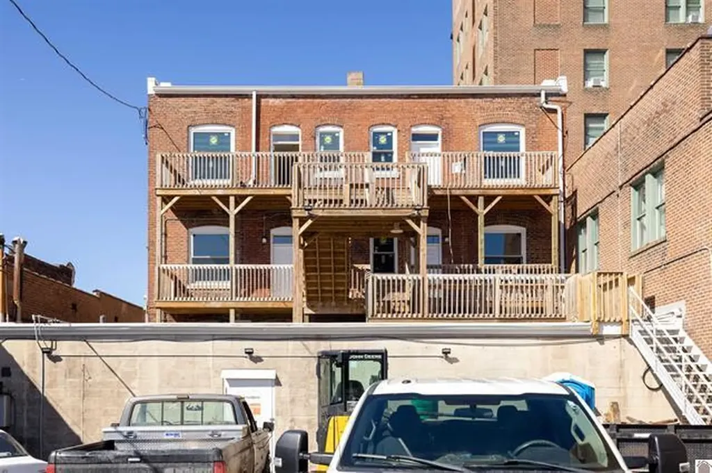 608-612 Broadway Street Paducah KY 42001