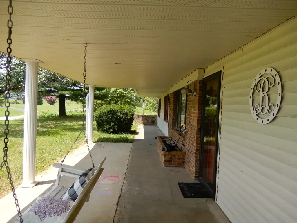 1875 State Route 384 Mayfield KY 42066