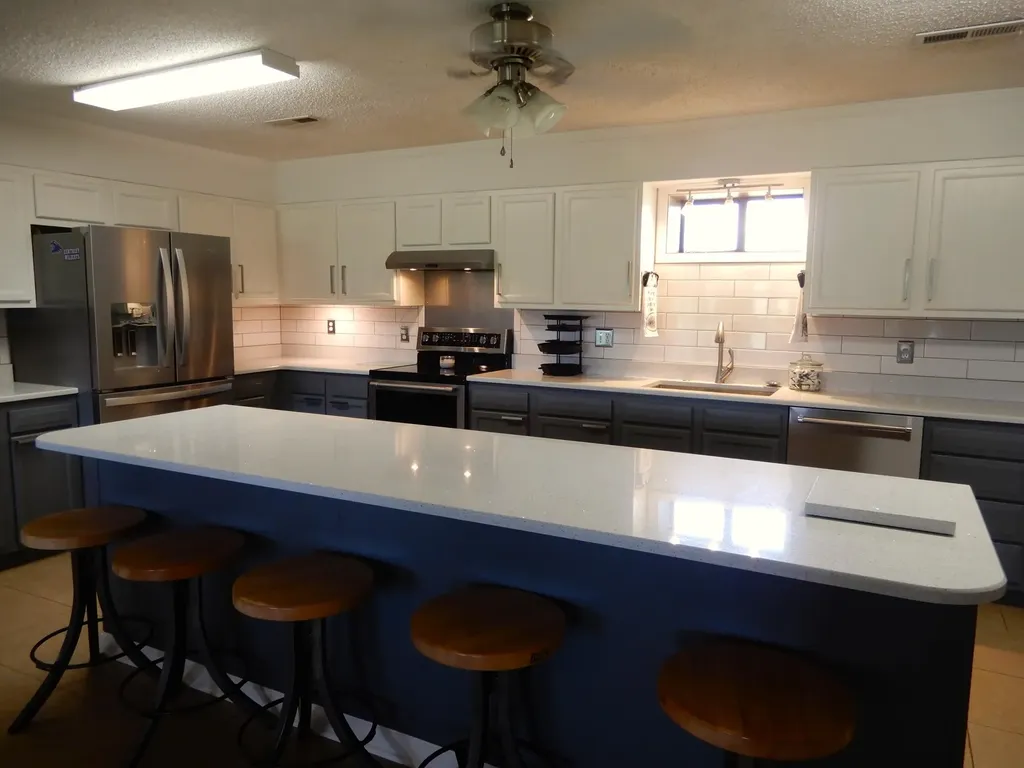 1875 State Route 384 Mayfield KY 42066