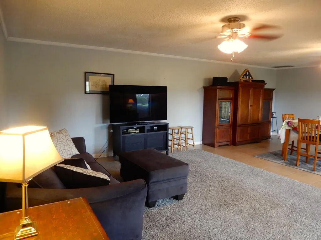 1875 State Route 384 Mayfield KY 42066