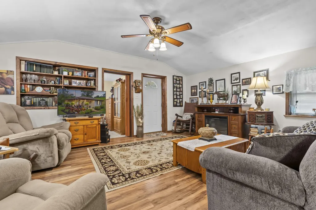 7055 Maysville Road Carlisle KY 40311