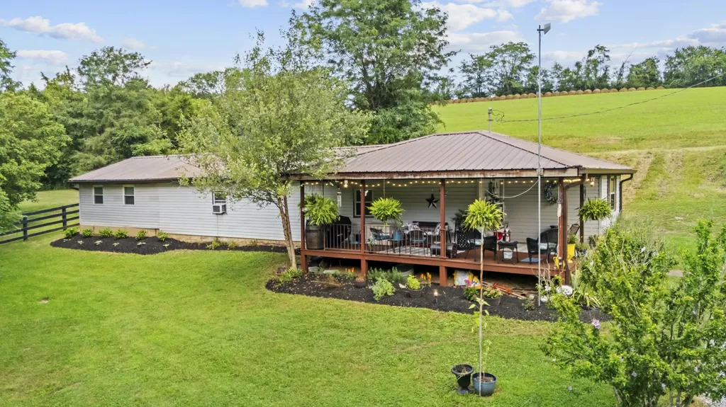 7055 Maysville Road Carlisle KY 40311