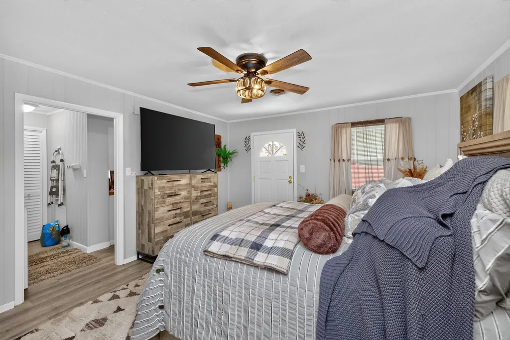 1043 Marcellus Drive Lexington KY 40505