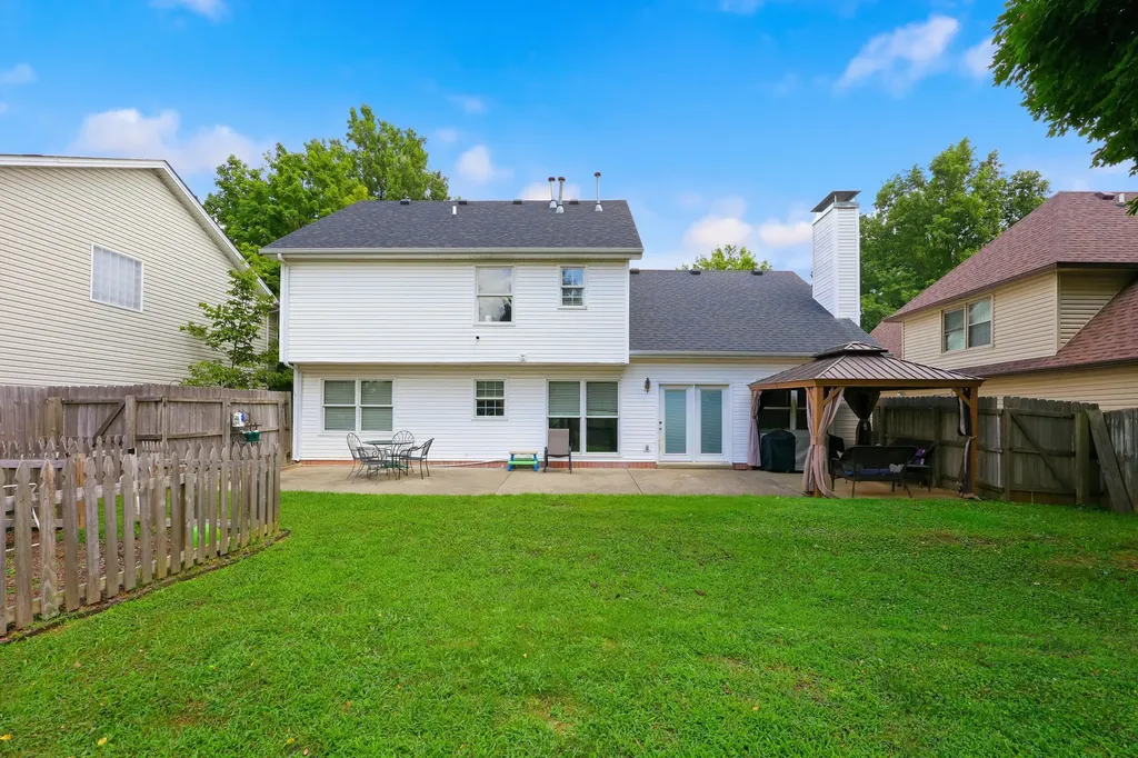 805 Willow Oak Circle Lexington KY 40514