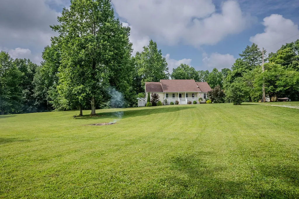 3152 Tipton Road Ravenna KY 40472