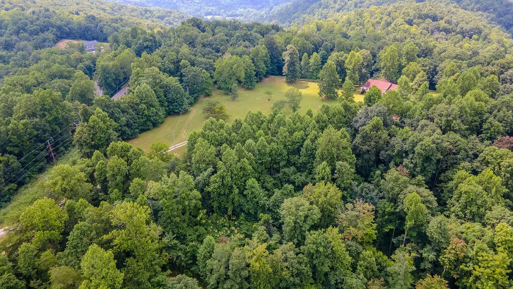 3152 Tipton Road Ravenna KY 40472