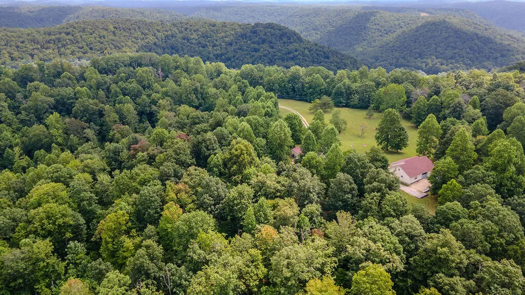 3152 Tipton Road Ravenna KY 40472
