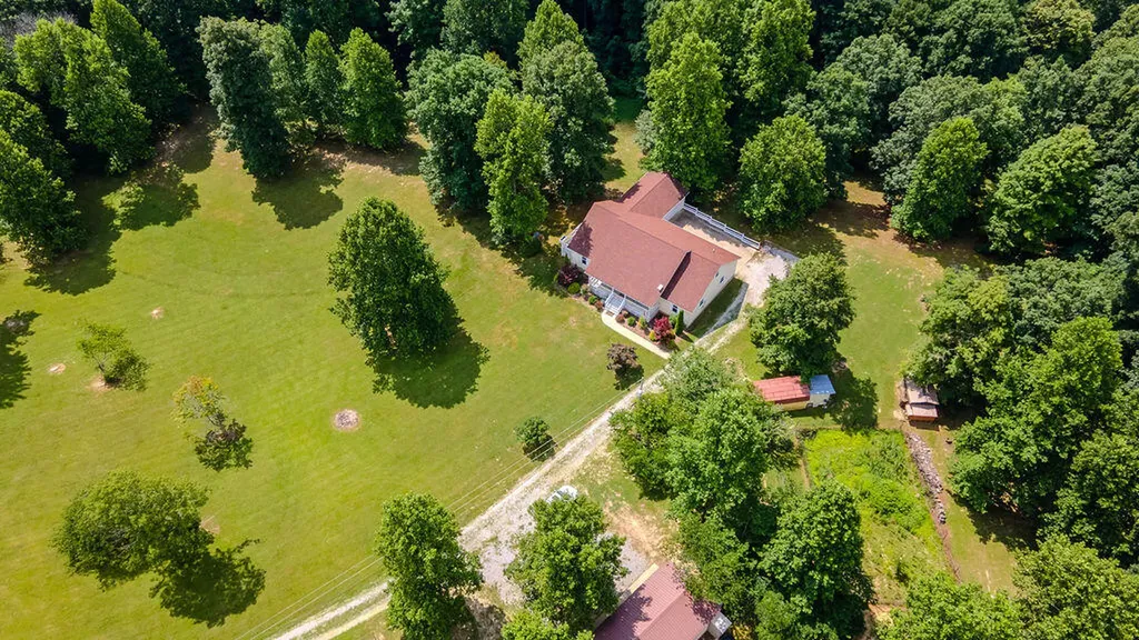 3152 Tipton Road Ravenna KY 40472