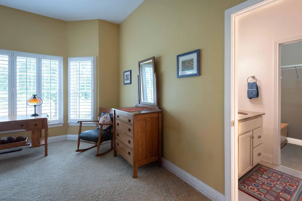 333 Foxtail Road Versailles KY 40383