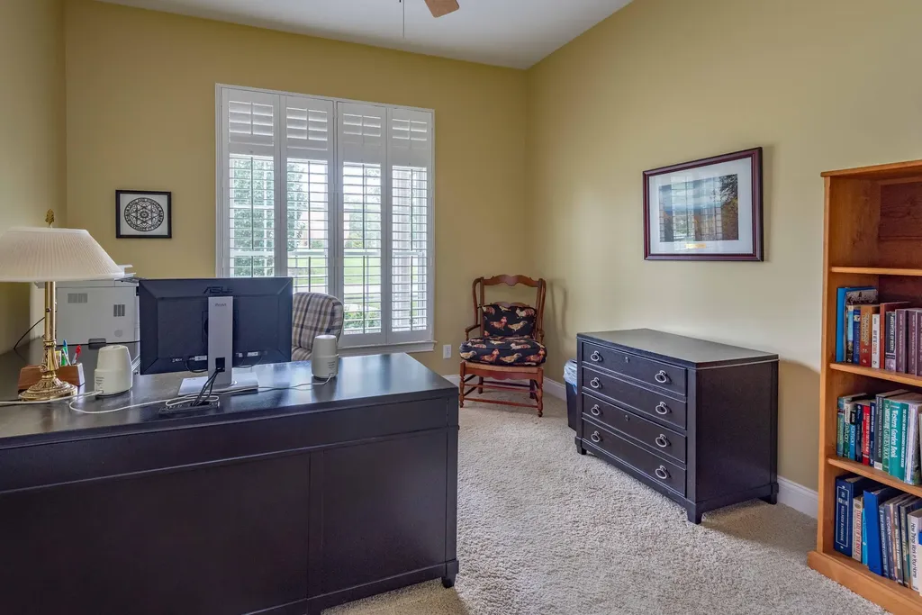 333 Foxtail Road Versailles KY 40383