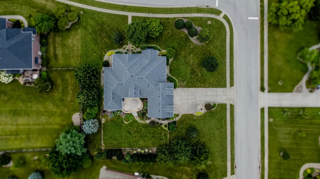 333 Foxtail Road Versailles KY 40383