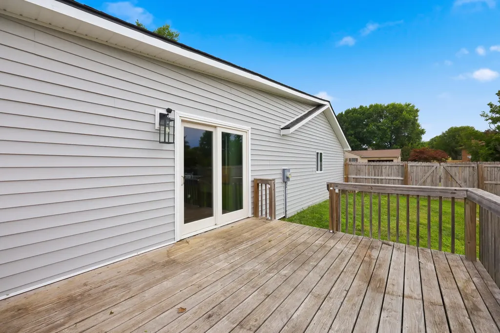 425 Quail Run Road Versailles KY 40383
